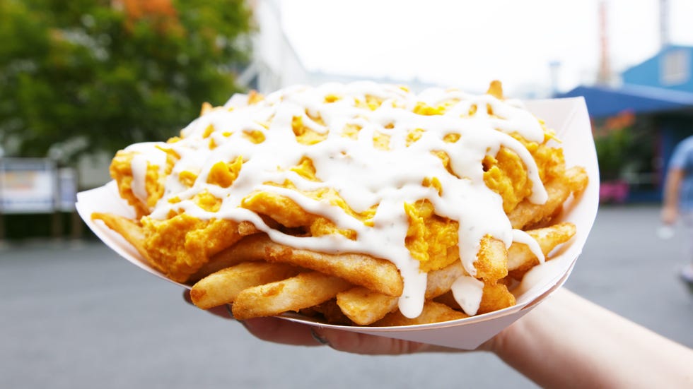 Dish, Food, Cuisine, Ingredient, Junk food, Fast food, Fried food, Cheese fries, Kids' meal, Vegetarian food, 