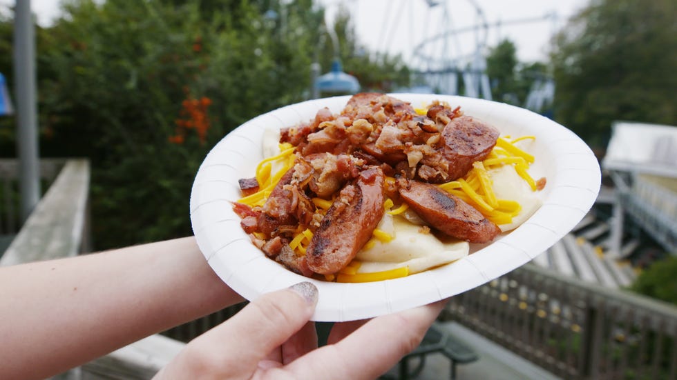 Dish, Food, Cuisine, Ingredient, Meat, Poutine, Produce, Recipe, Cheese fries, Canadian cuisine, 