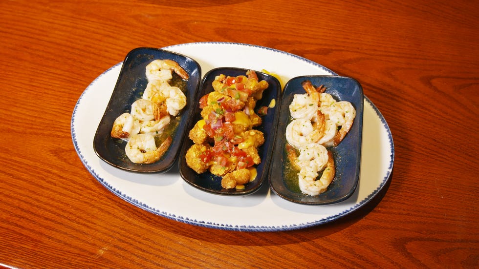 Dish, Food, Cuisine, Ingredient, Gimbap, Comfort food, appetizer, Produce, Finger food, Staple food, 