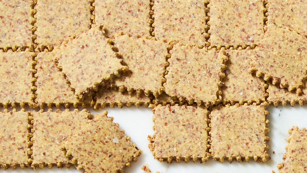 rosemary keto crackers