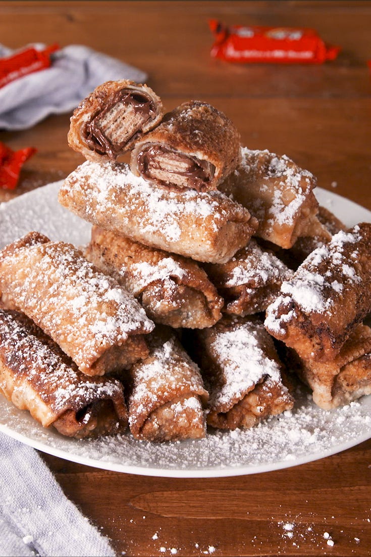 Dish, Food, Cuisine, Powdered sugar, Ingredient, Cezerye, Dessert, Beignet, Baked goods, Pastry, 