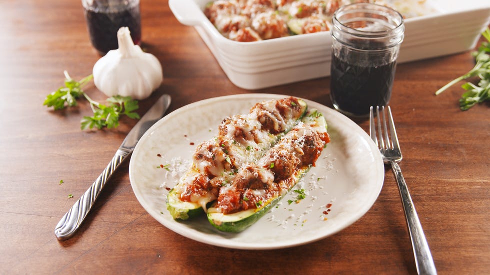 Dish, Food, Cuisine, Ingredient, Zucchini, Produce, Staple food, Meat, Recipe, Huarache, 