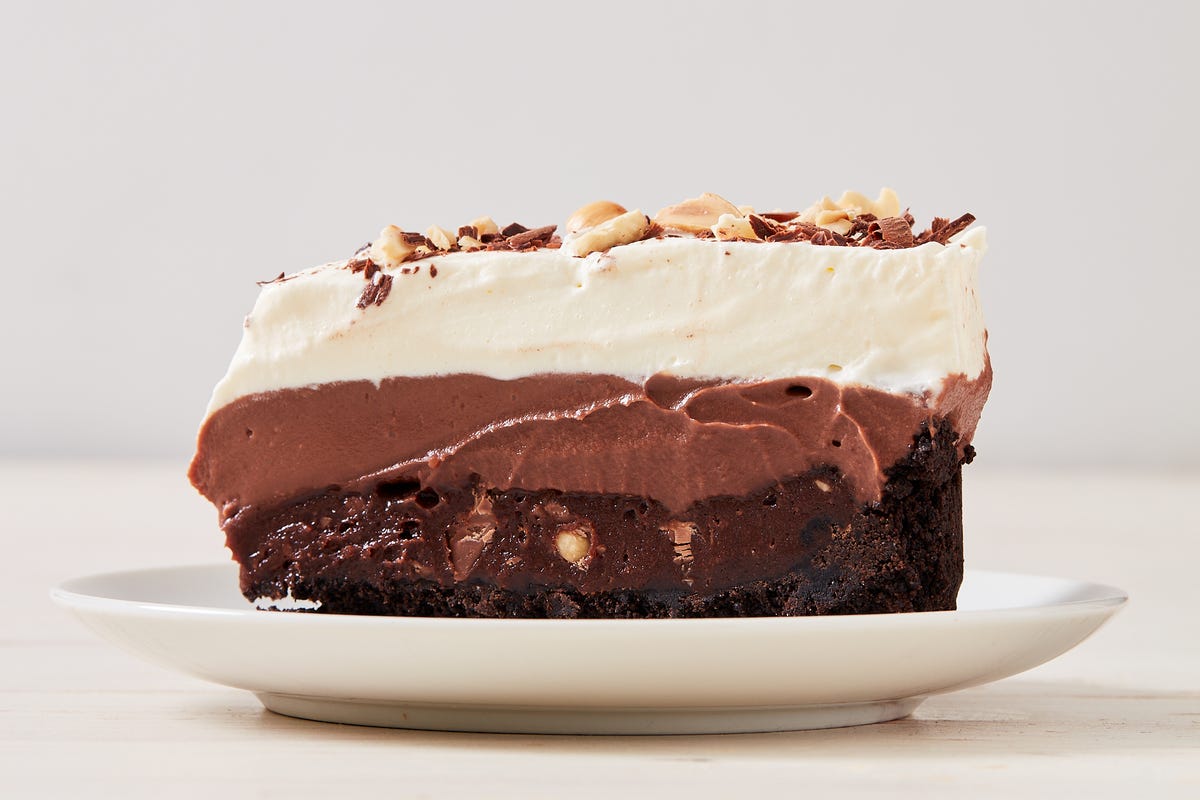 preview for This Mississippi Mud Pie Is A Must For Thanksgiving