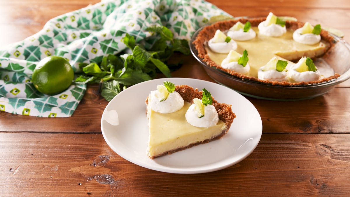 preview for Mojito Pie Turns Your Favorite Drink Into Dessert