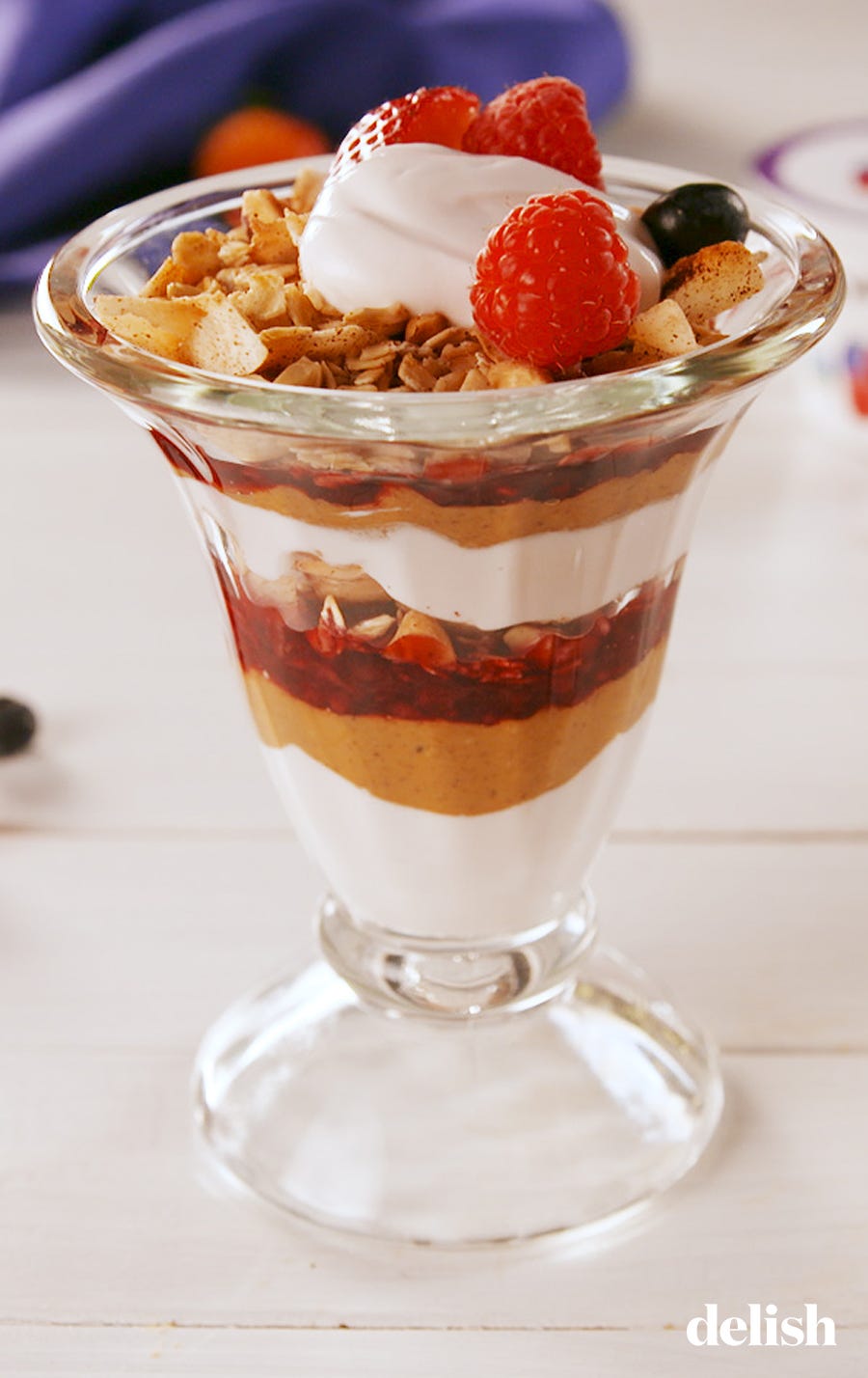 Dish, Food, Cuisine, Sundae, Frozen dessert, Ice cream, Dessert, Knickerbocker glory, Ingredient, Whipped cream, 