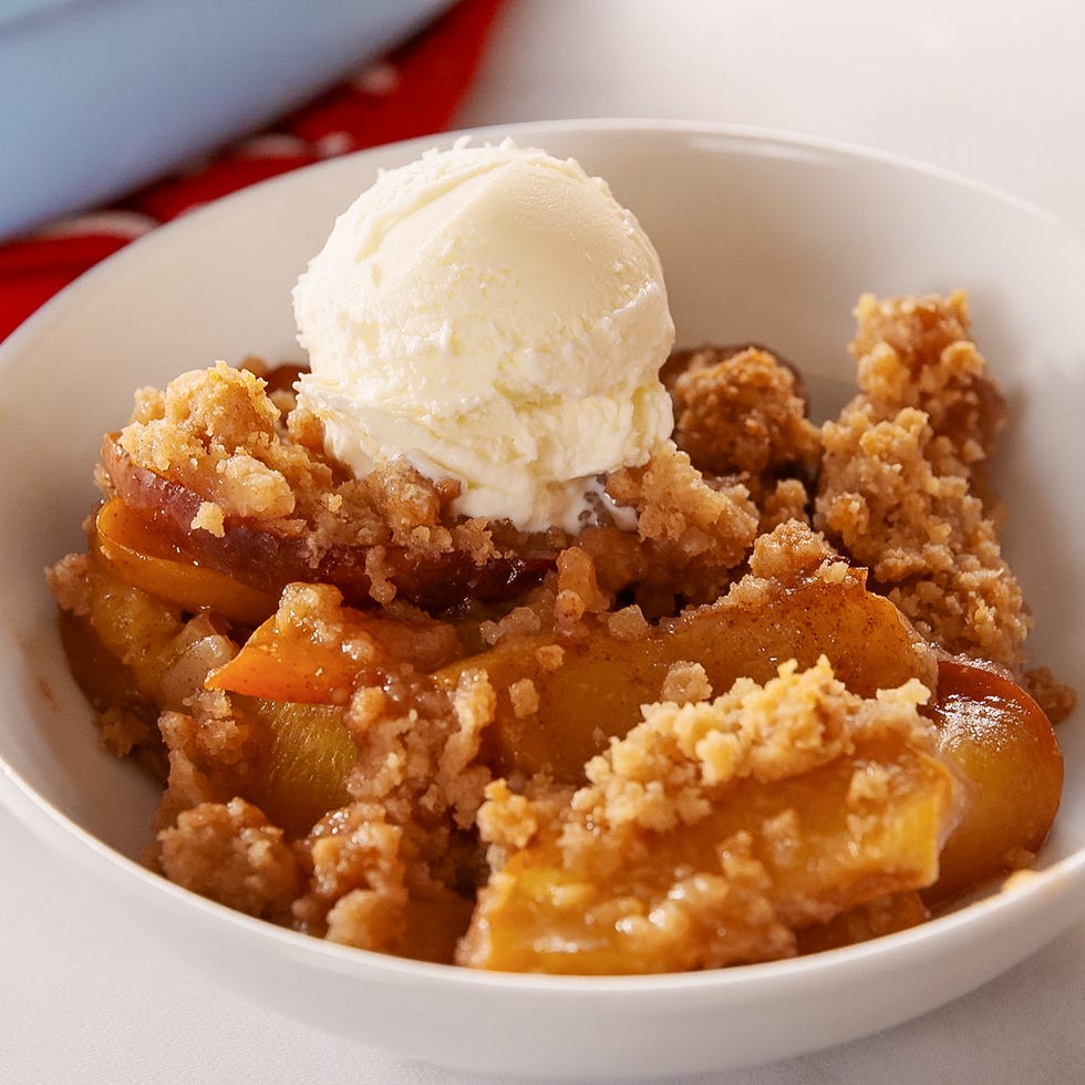 peach crumble