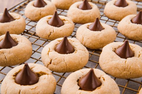 peanut butter blossoms from delish