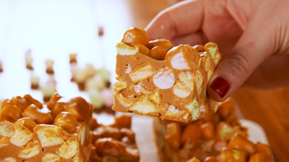 Peanut Butter Marshmallow Squares - Delish.com