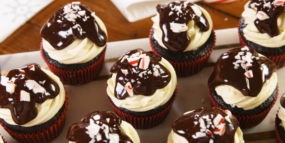 peppermint bark cupcakes