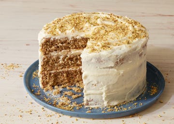 layered pistachio cake with cream cheese frosting