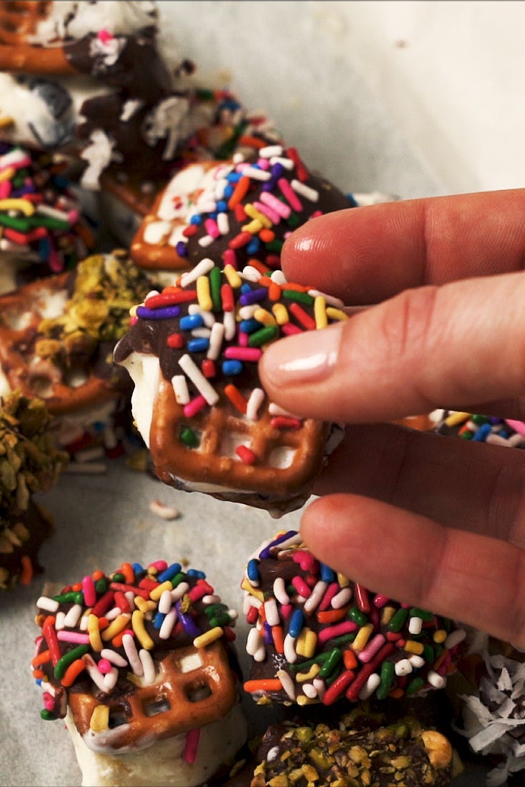 pretzel ice cream sandwiches