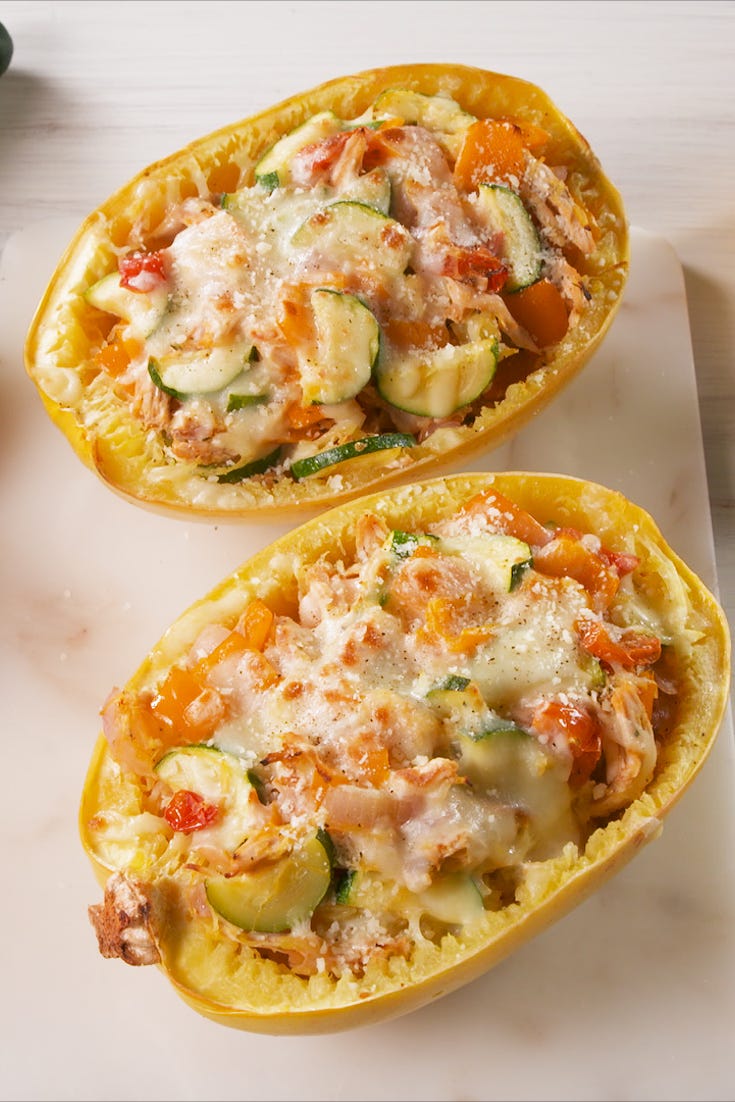 Dish, Food, Cuisine, Ingredient, Gordita, Produce, Staple food, Taco, Vegetable, Lobster roll, 