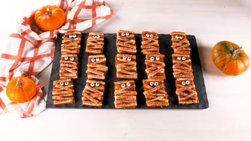 Pumpkin Mummy Cookies - Delish.com