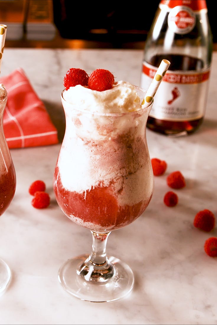 raspberry float mimosas   delishcom