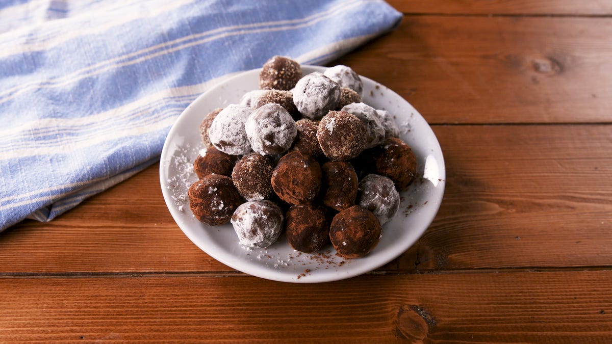 Best Rum Balls Recipe How To Make Rum Balls