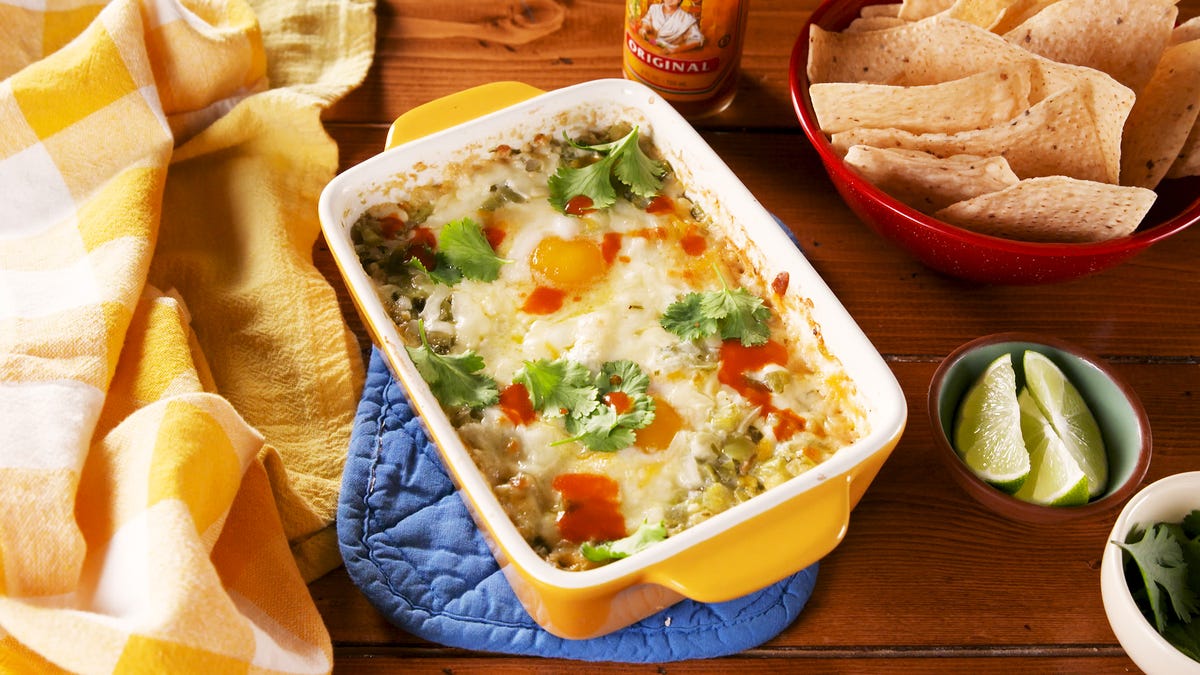 preview for Salsa Verde Baked Eggs Is The Perfect Meal For One