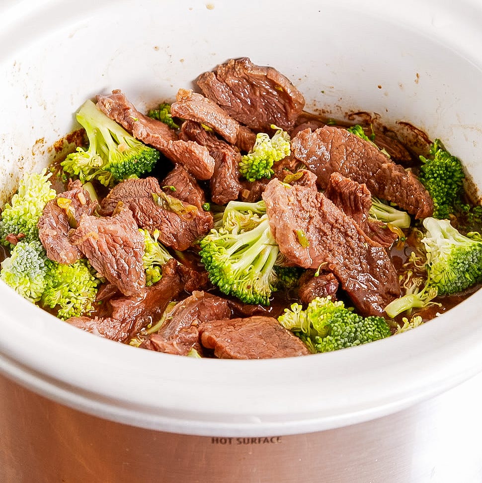 slowcooker beef broccoli
