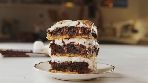 preview for You'll Definitely Want S'mores Of These Brownies!