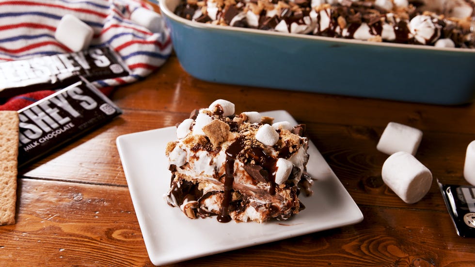 S'mores Lasagna - Delish.com