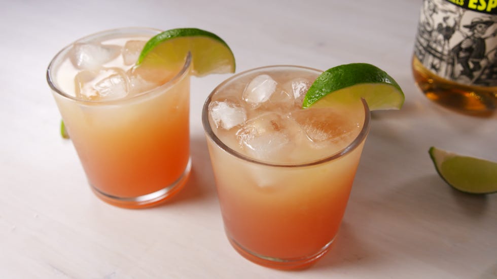 Drink, Juice, Non-alcoholic beverage, Paloma, Food, Alcoholic beverage, Punch, Rum swizzle, Sour, Greyhound, 