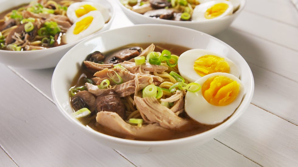 Dish, Food, Cuisine, Noodle soup, Ingredient, Pho, Soup, Yaka mein, Noodle, Beef noodle soup, 