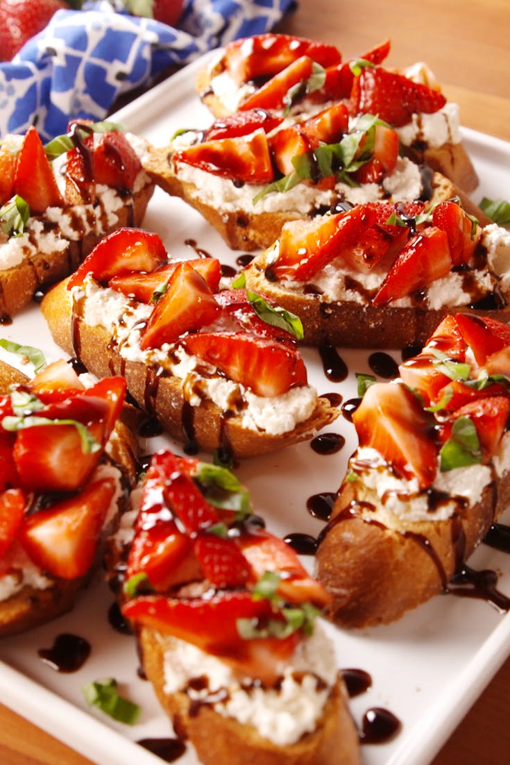 strawberry balsamic bruschetta