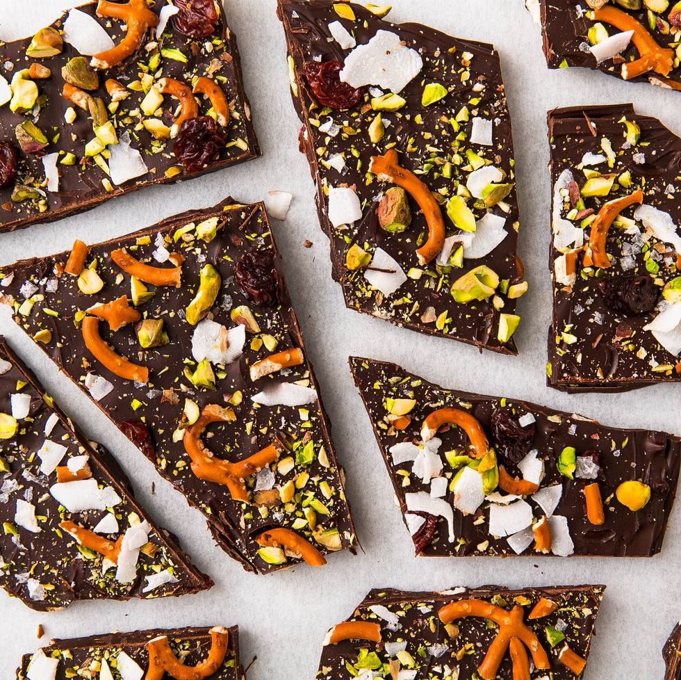sweet 'n salty chocolate bark