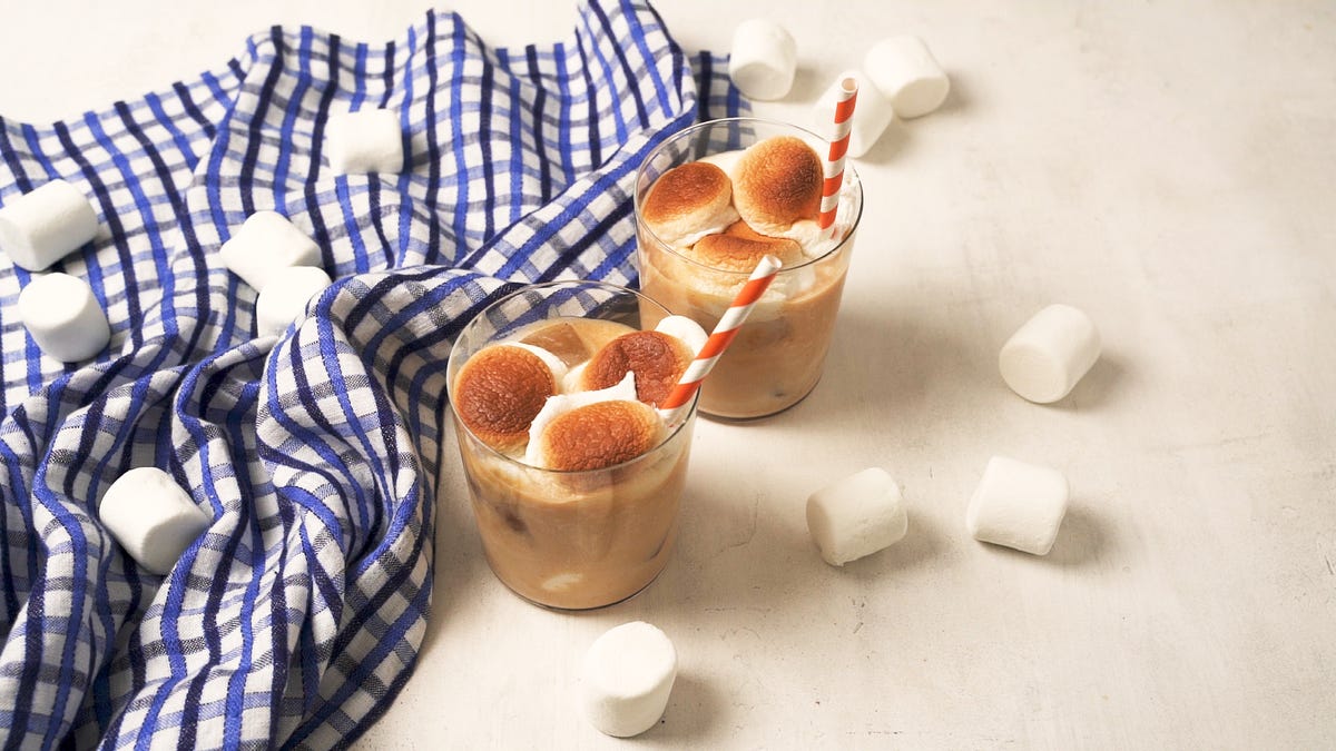 preview for Sweet Potato Pie Cocktail Is The Perfect Thanksgiving Libation