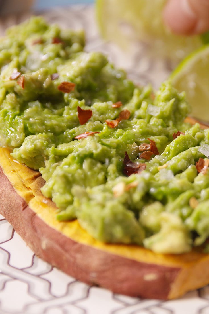 Food, Cuisine, Dish, Guacamole, Ingredient, Dip, Produce, Mexican food, Egg salad, Tostada, 