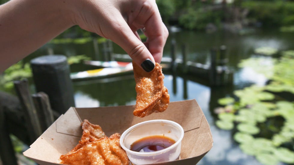 Food, Dish, Cuisine, Ingredient, Fried food, Produce, Snack, Dip, Finger food, Meat, 
