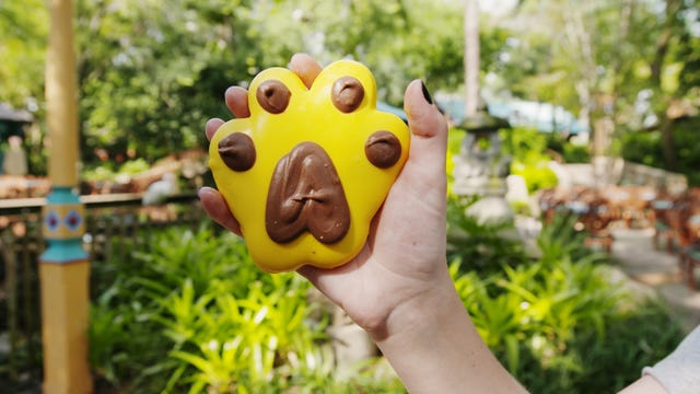 Yellow, Snout, Finger, Hand, Smile, Grass, Giraffe, Toy, Fawn, Giraffidae, 