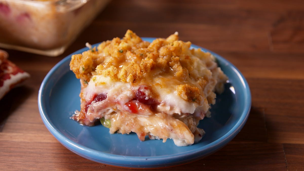 preview for How To Make Thanksgiving Leftovers Lasagna