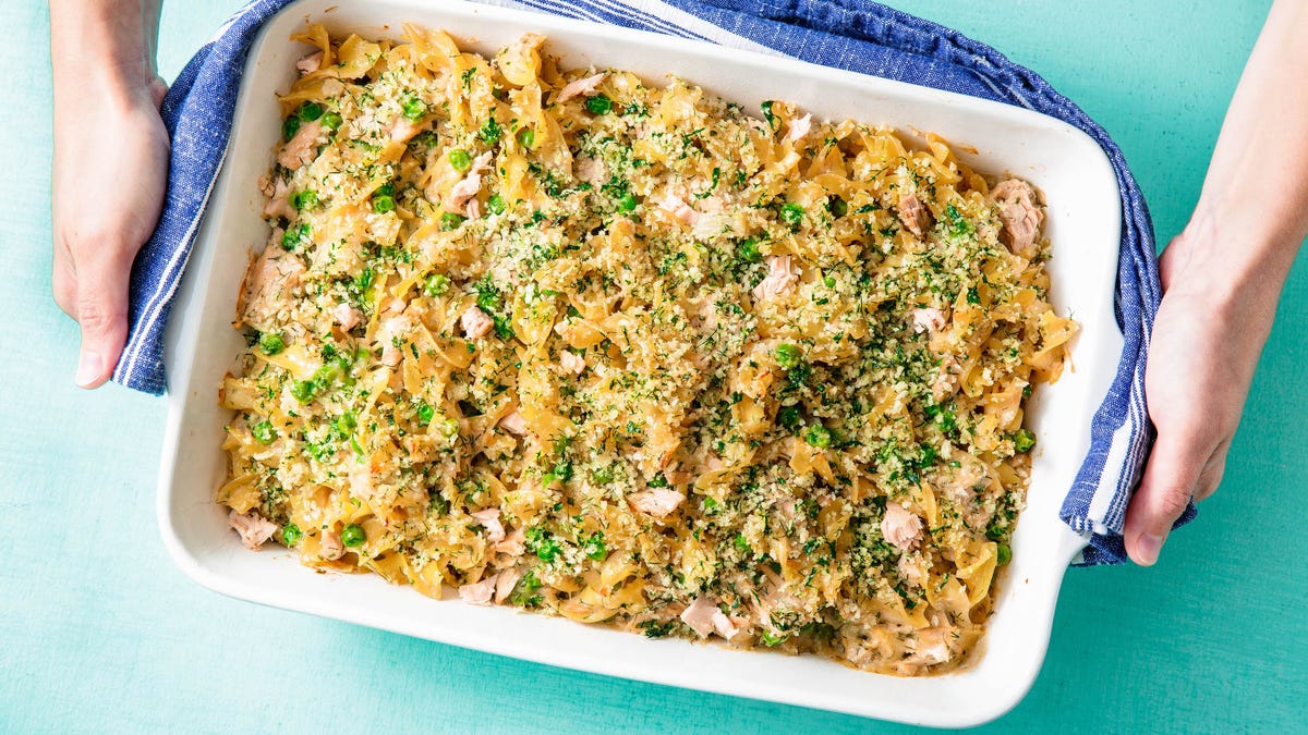 Video player poster image preview for This Cheesy, Breadcrumb-Encrusted Tuna Casserole Is Like A Warm Hug