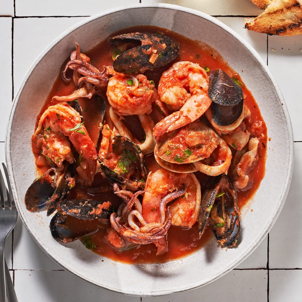 zuppa di pesce with mussels clams shrimp squid tomato white wine andgarlic