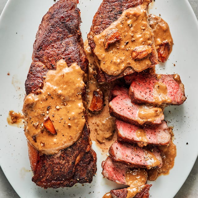 Best Steak With Creamy Bourbon Garlic Sauce Recipe How to Make Steak