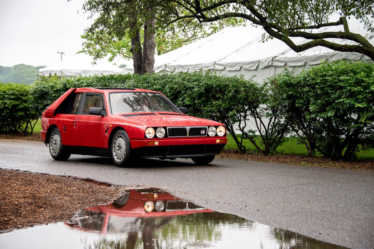 www.autoweek.com