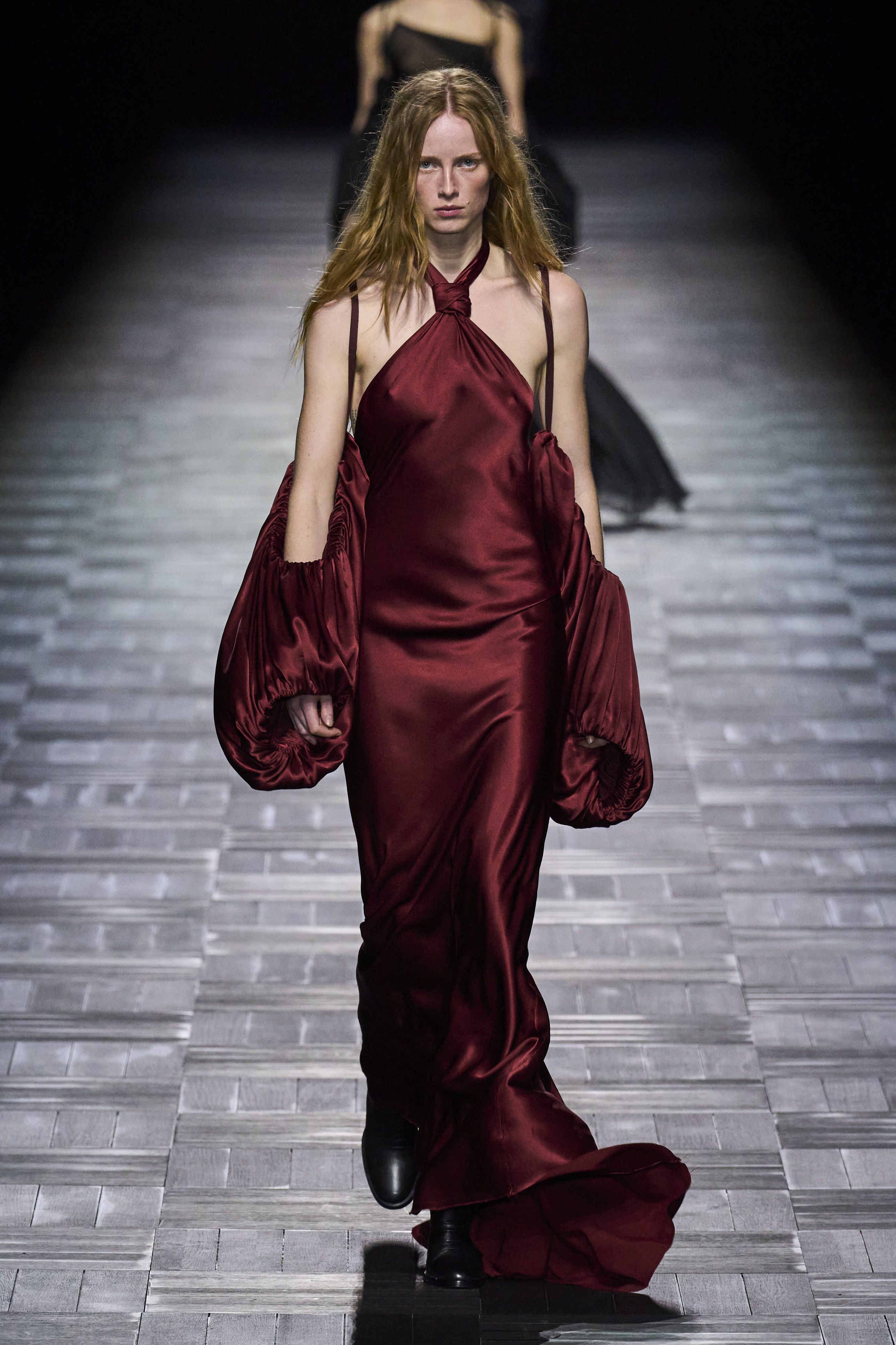 アン ドゥムルメステール（ANN DEMEULEMEESTER）2024春夏