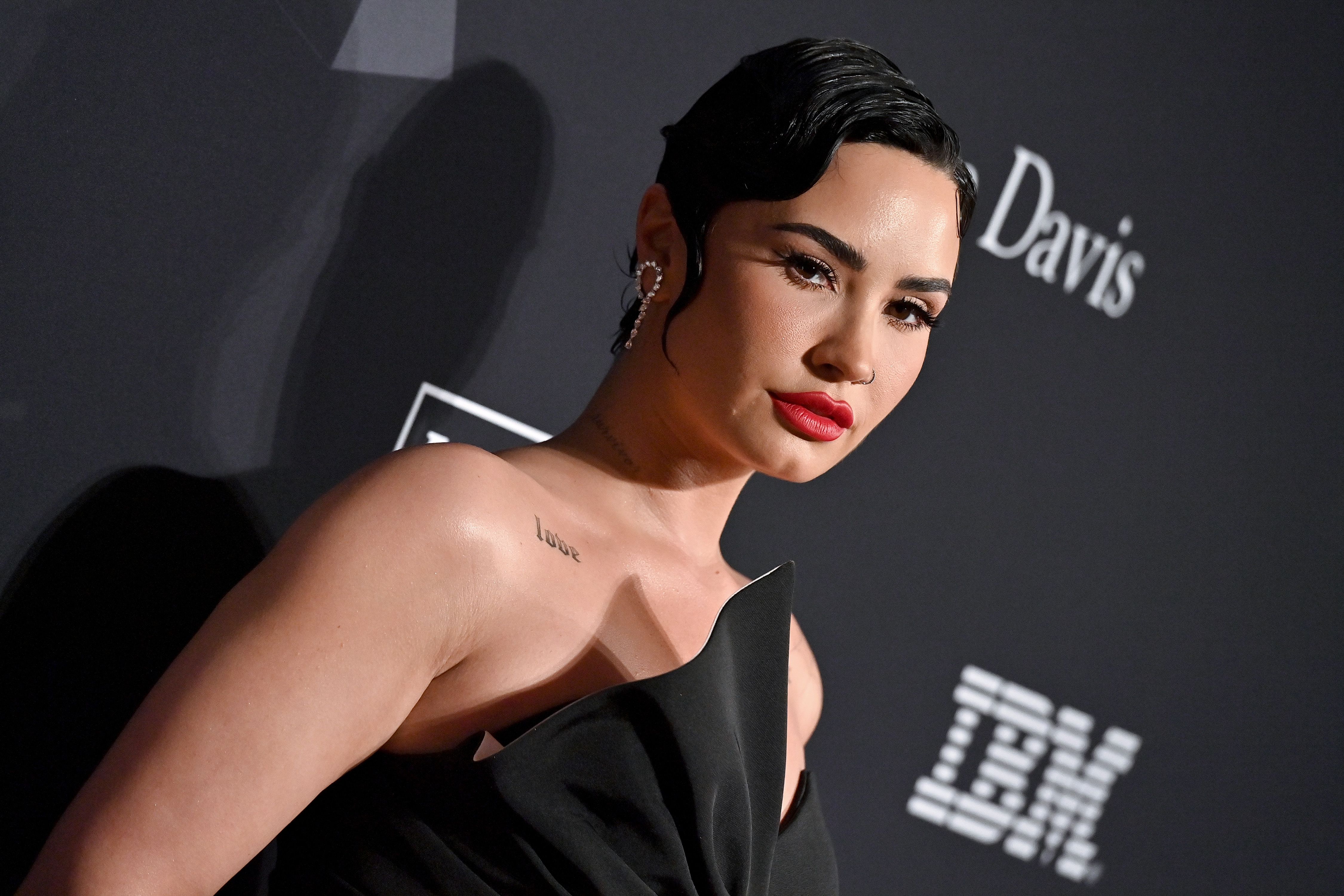This Is How Demi Lovato Explains Being Nonbinary to People