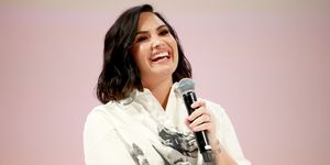 Demi Lovato torna dalla riabilitazione dopo l'overdose e ha molto da dirci