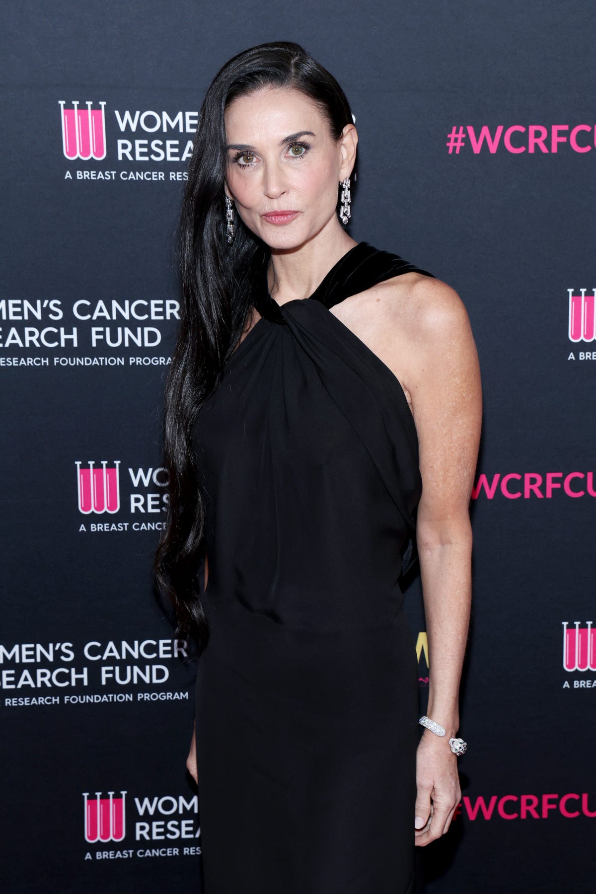 Demi Moore and Kelly Ripa Get Candid About ‘Loose Skin’ and Aging