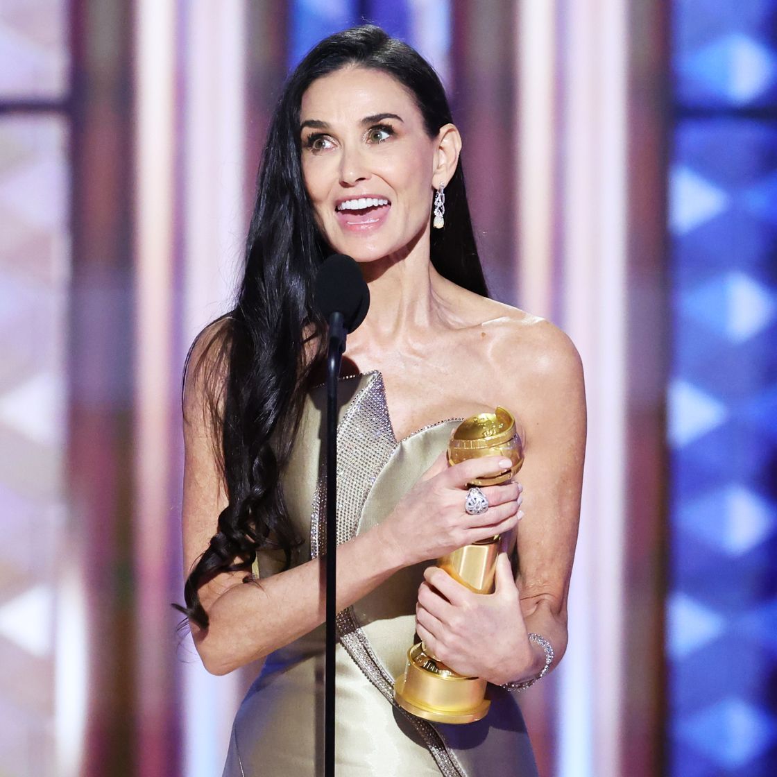 Demi Moore’s Golden Globes Speech Had a Moving Message for Women in ...