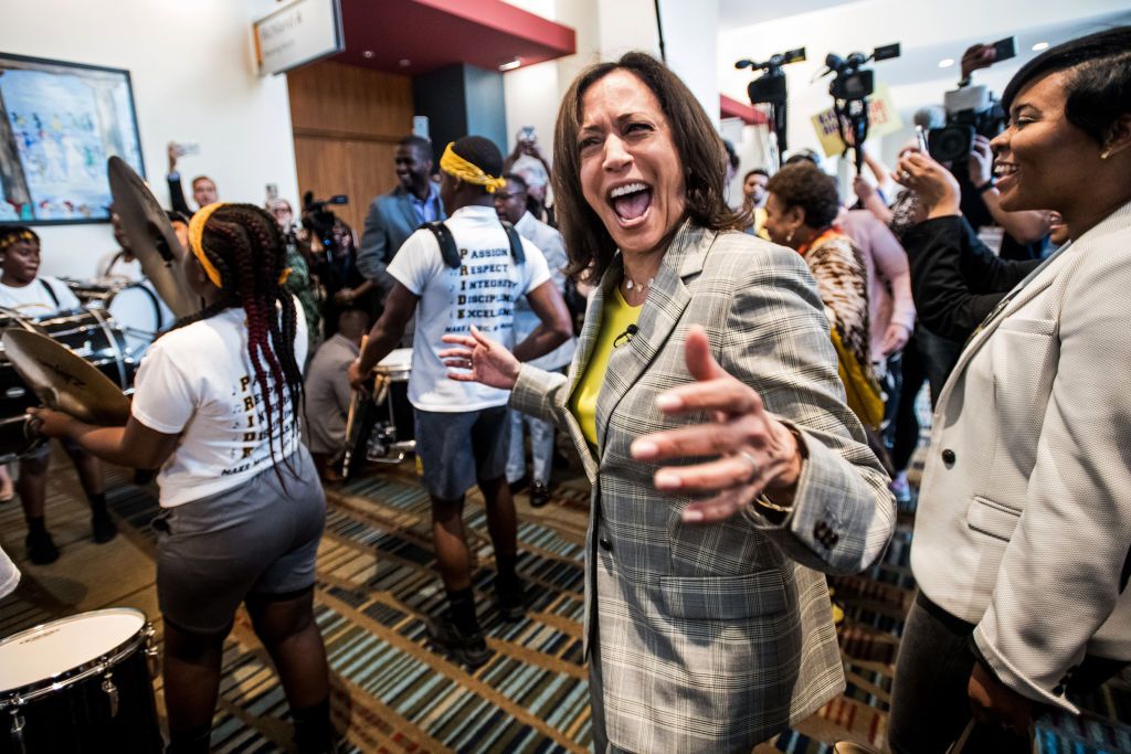 This Video Of Kamala Harris Dancing Down An Escalator To A Drum Line ...