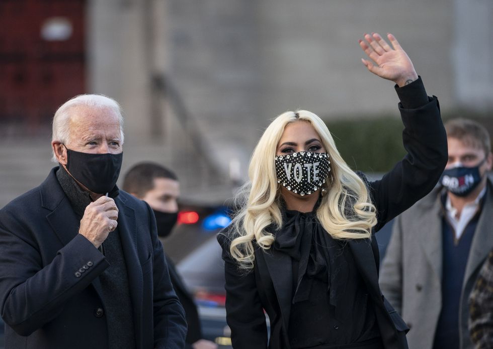 joe biden campaigns in western pennsylvania one day before election