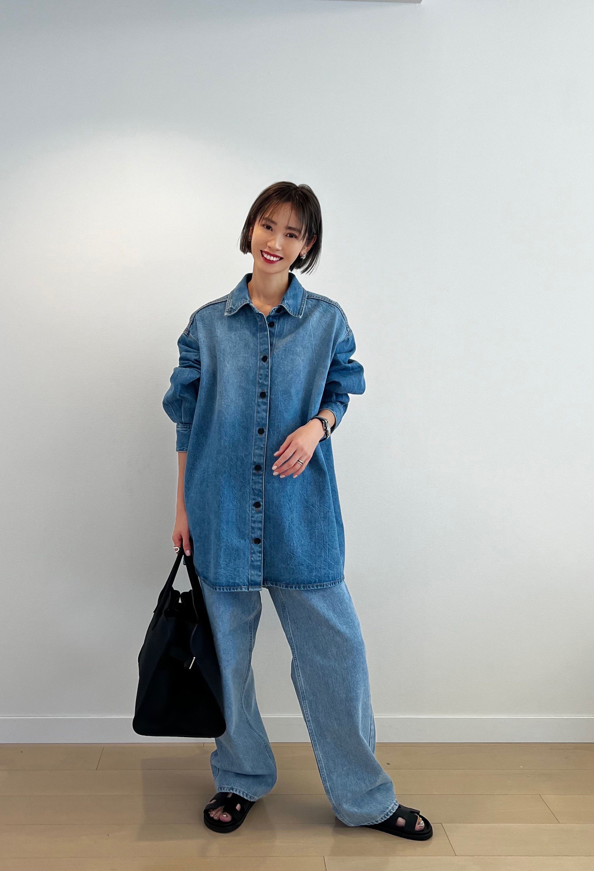 三輪麻未がリアル私服で着こなす、ワイドデニム3DAYSコーデ