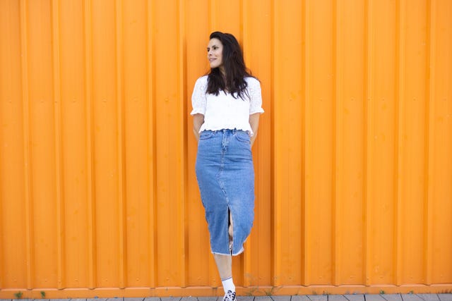 Denim midi skirts for your capsule wardrobe