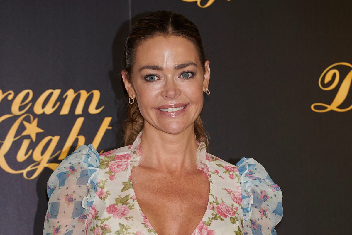 1200px x 900px - Where Is Denise Richards After 'RHOBH' And Brandi Glanville Feud?