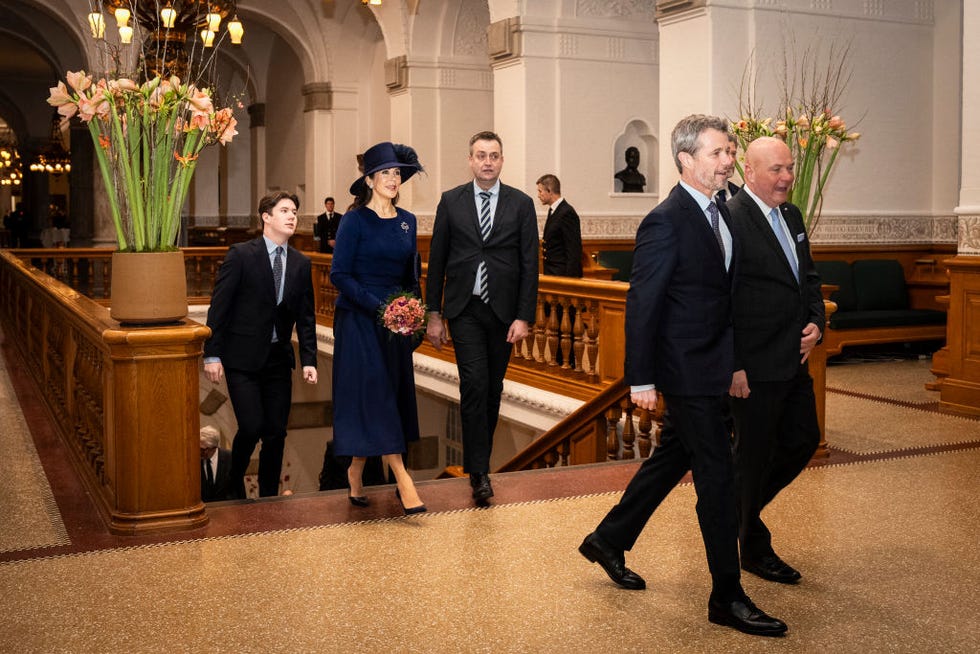 federico y mary de dinamarca su primer acto como reyes