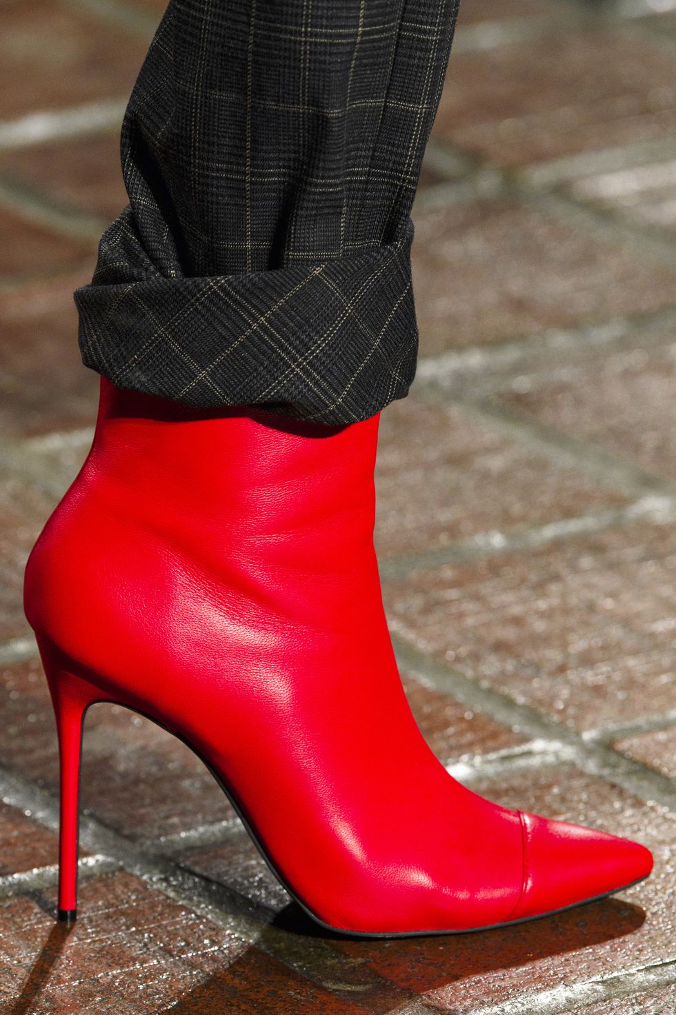 Footwear, High heels, Red, Boot, Shoe, Leg, Fashion, Street fashion, Ankle, Basic pump, 