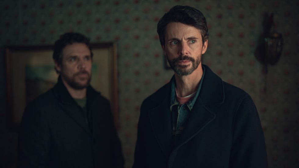 Matthew Goode em 'dept. q'