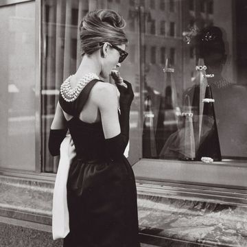 Photograph, Black, Black-and-white, Shoulder, Dress, Standing, Beauty, Monochrome photography, Monochrome, Snapshot, 